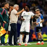 Mourinho: 'Vini nije svetac, ali ovo &scaron;to mu rade je stvarno previ&scaron;e'