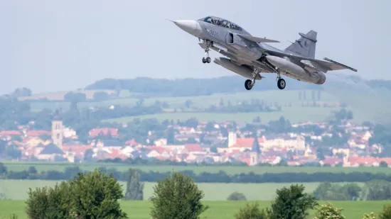 Sru&scaron;io se borbeni avion u Mađarskoj, pilot se katapultirao