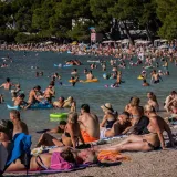 Hrvati uputili o&scaron;tre poruke turistima: 'Ne misli da si Bog ako si do&scaron;ao s parama'