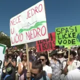 Žestoka prepucavanja uoči velikog prosvjeda, Bulj: 'Poslat ću jo&scaron; buseva ako treba!'