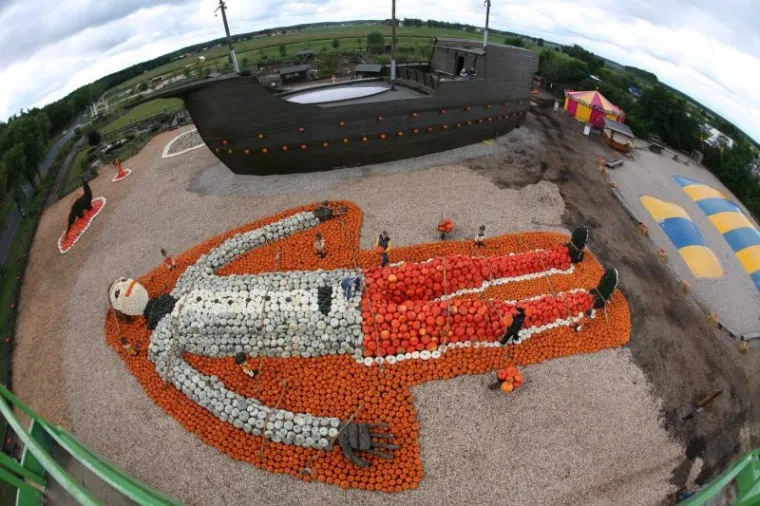 PXL bundeve fairy tale festival Prizor Guliverovih putovanja