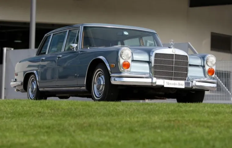 Mercedes Benz Mercedes Benz