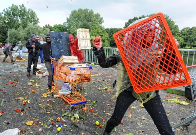 PXL - gađanje hranom PXL gađanje hranom