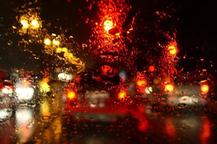 PXL ki&scaron;a munja nevrijeme zagreb Prolom oblaka Zagrebu