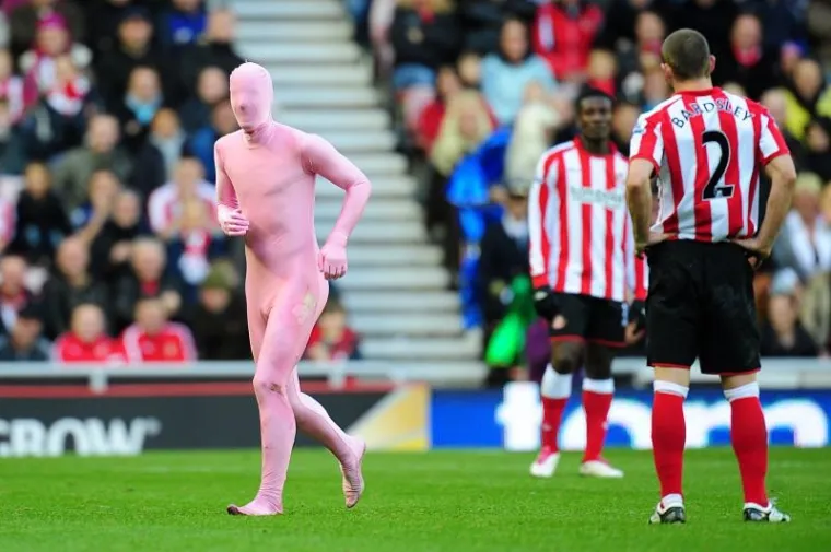 PXL ružičasti egzibicionist PXL ružičasti egzibicionist