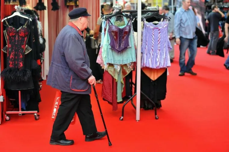 PXL sajam erotike london PXL sajam erotike london