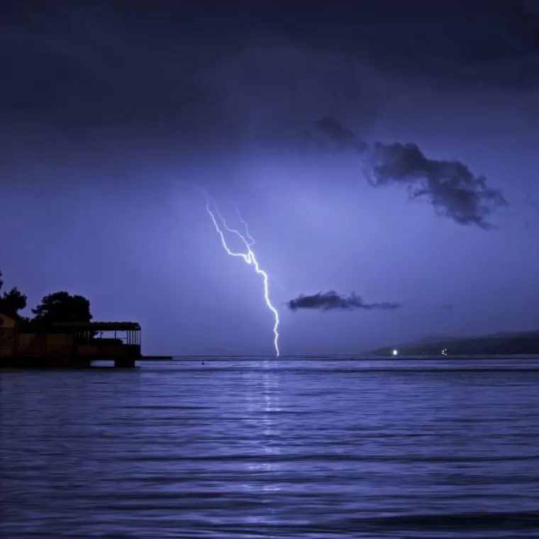 Munja, Grom Munja, Grom