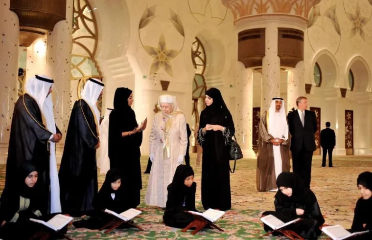 PXL kraljica elizabeta abu dhabi PXL kraljica elizabeta abu dhabi