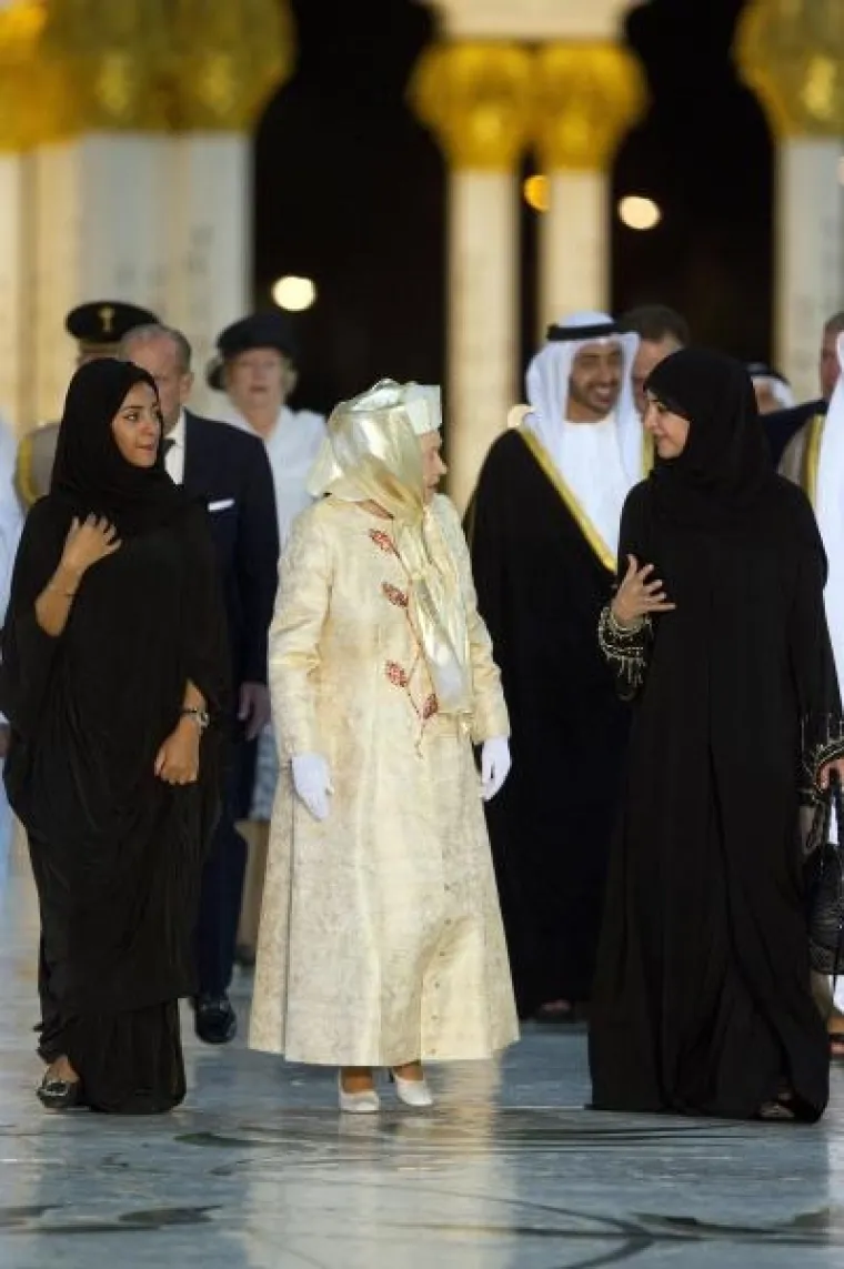 PXL kraljica elizabeta abu dhabi PXL kraljica elizabeta abu dhabi