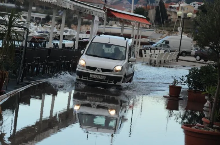 PXL šibenik plima poplava PXL šibenik plima poplava