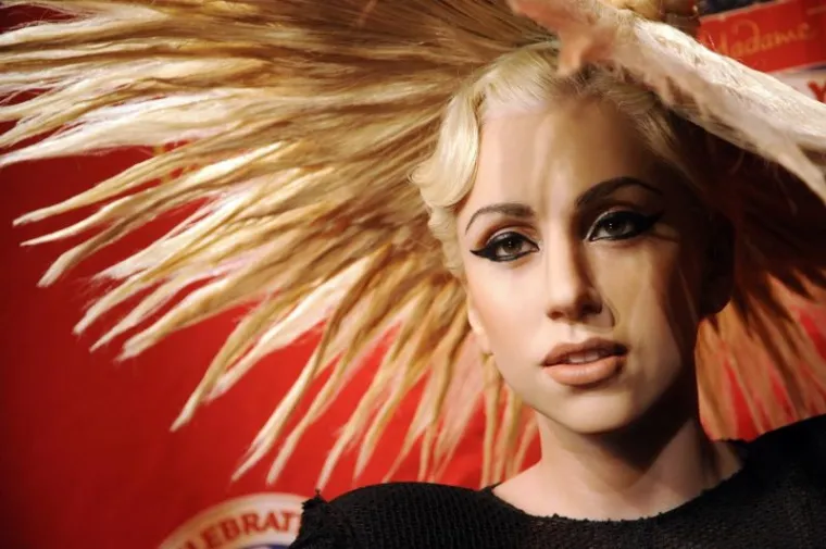 PXL lady gaga, vo&scaron;tana figura PXL lady gaga, vo&scaron;tana figura