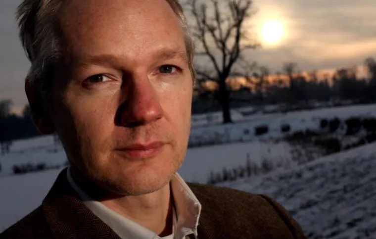 PXL julian assange PXL julian assange