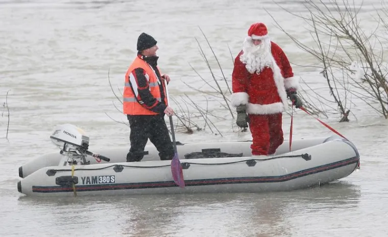 PXL &scaron;tefanjski spust savom PXL &scaron;tefanjski spust savom