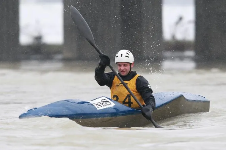 PXL &scaron;tefanjski spust savom PXL &scaron;tefanjski spust savom