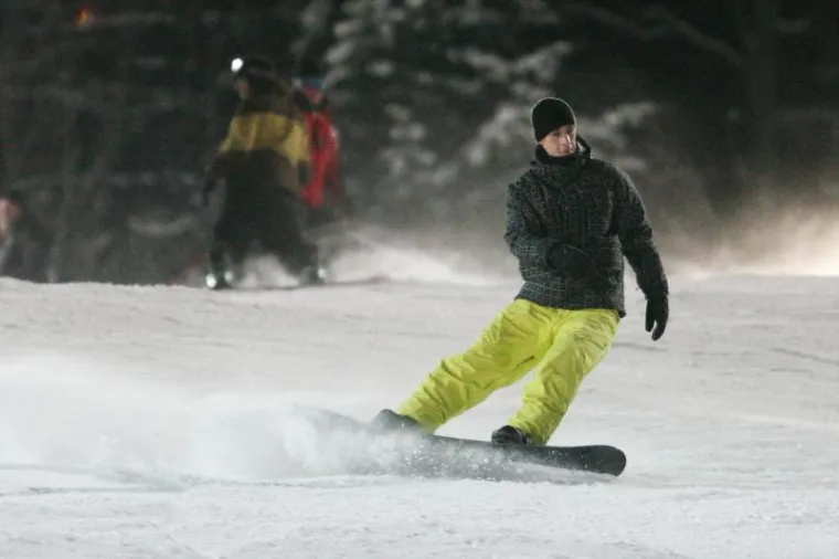 PXL sljeme noćno skijanje PXL sljeme noćno skijanje