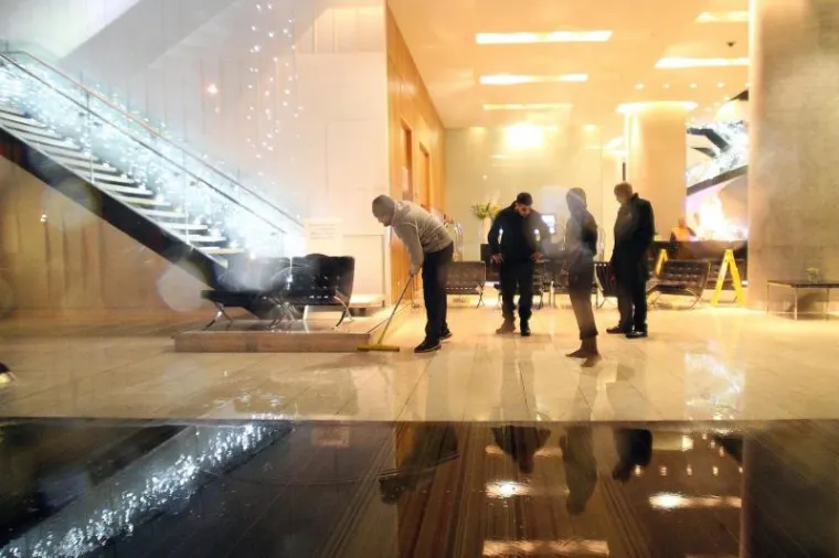 PXL hotel hilton poplava  PXL hotel hilton poplava