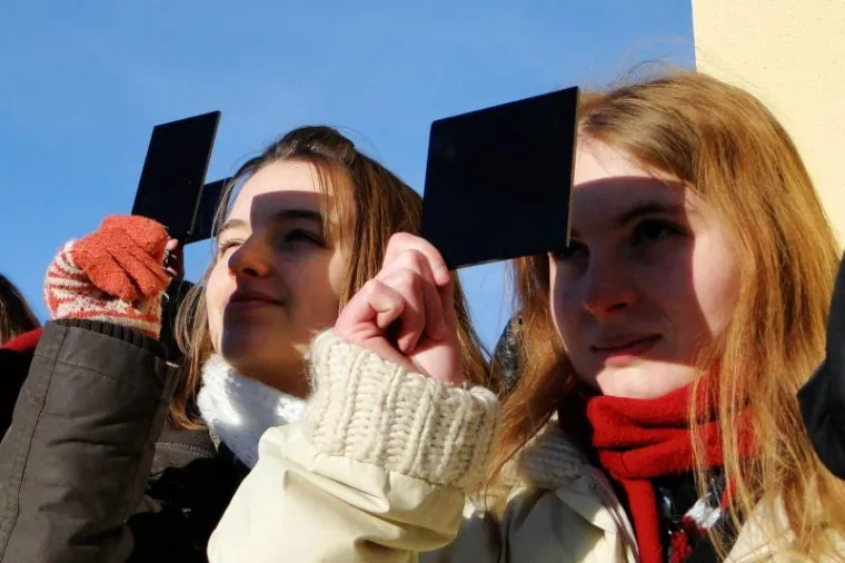 PXL - pomrčina Sunca PXL pomrčina Sunca