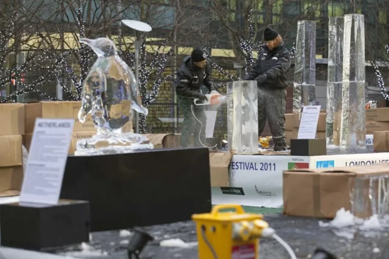 Ledena skulptura Ledena skulptura