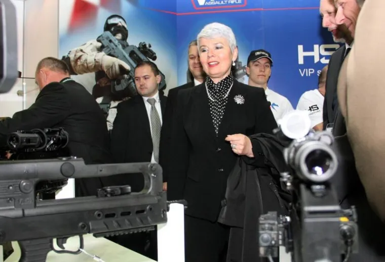 Jadranka Kosor  Jadranka Kosor pu&scaron;ka