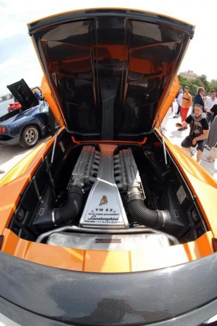 Lamborghini Lamborghini