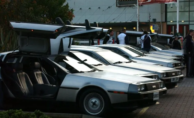 DeLorean DeLorean4