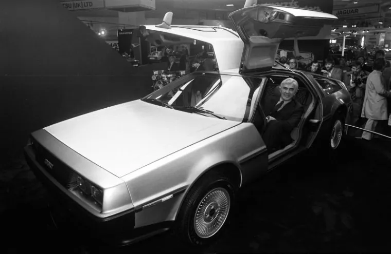 DeLorean DeLorean2