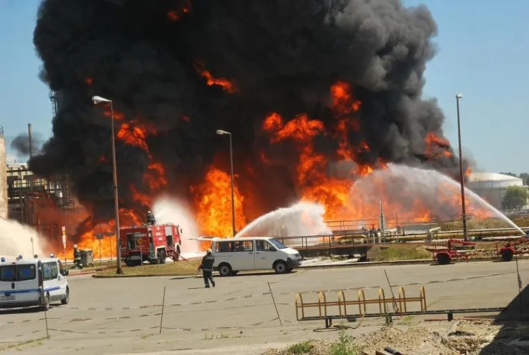 požar, sisačka rafinerija sisačka rafinerija požar