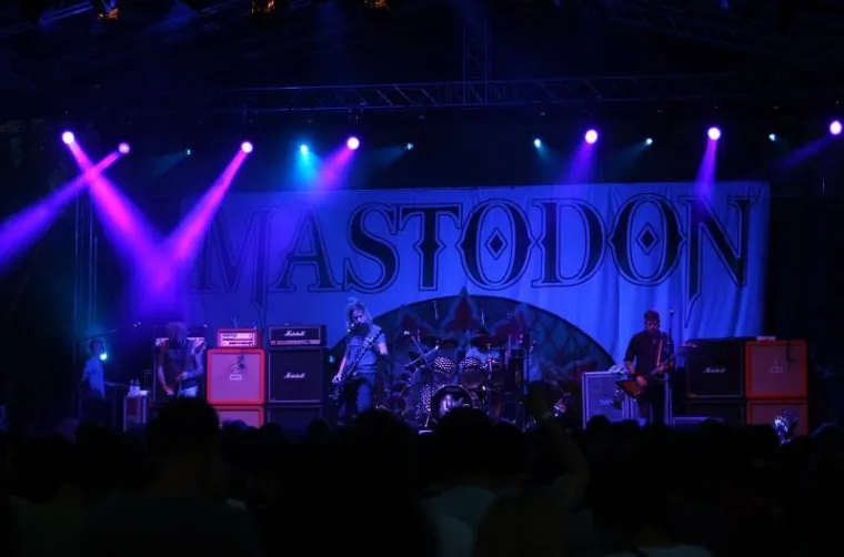 in music, drugi dan music, drugi dan