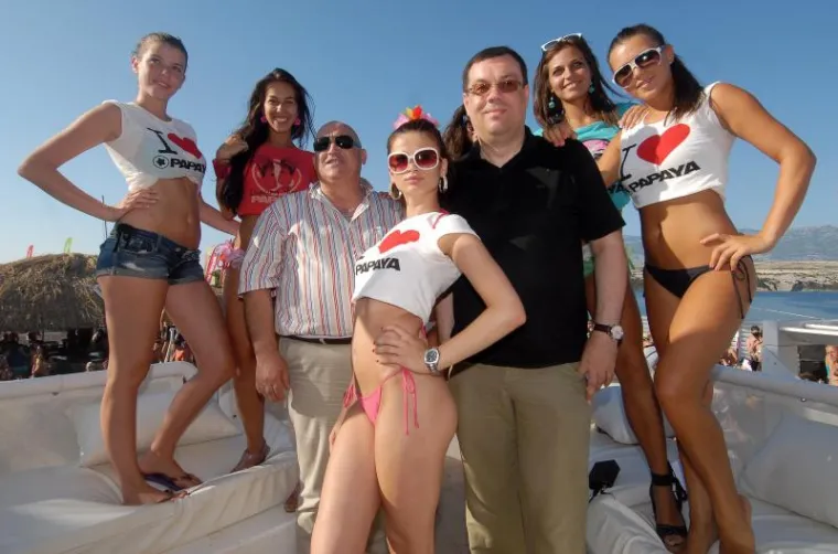 Ministar Bajs tulumario na Zrću