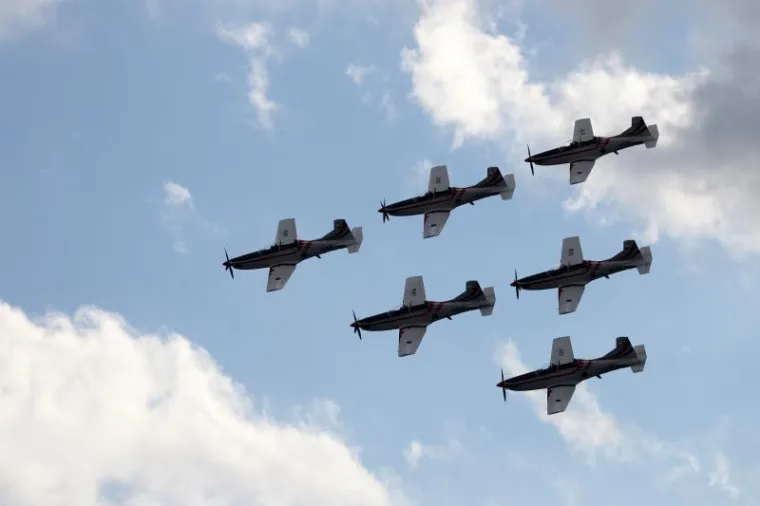 Vratolomije u zraku oduševile Zadrane