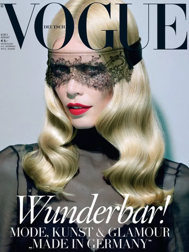 Predivna Claudia Schiffer snimila je editorial se za njemačko izdanje poznatog modnog časopisa Vogue. Iako ima 40 godina, lijepa Njemica izgleda bolje od većine svojih 20-godi&scaron;njih kolegica.