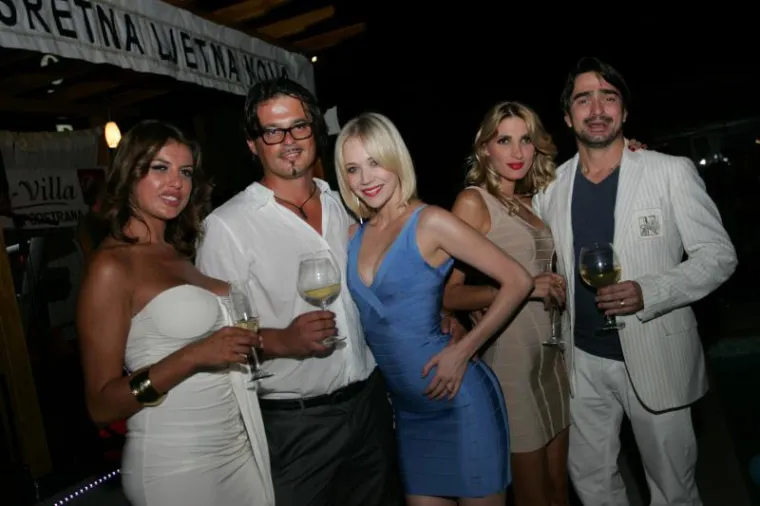 Gianna i Jelena Rozga odmjerile poprsja