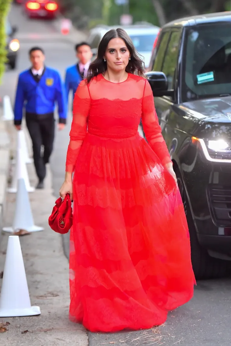 Paris Hilton je jedva dočekala da se uda, a onda &scaron;ok  -  jedna slavna go&scaron;ća svojski se potrudila da je zasjeni