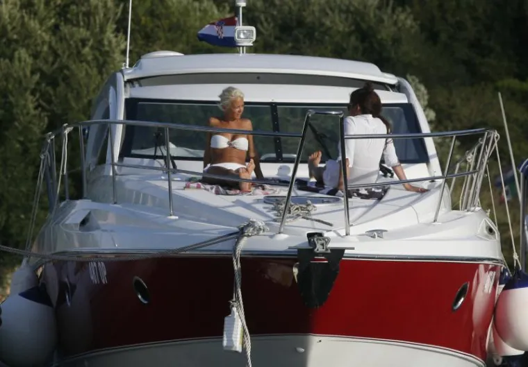 Maja &Scaron;uput pokazala osunčano tijelo