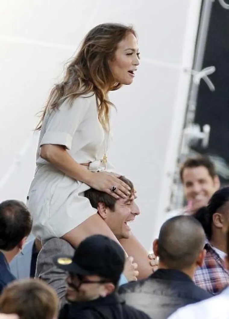 Jennifer zajahala suradnika