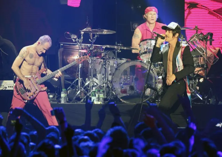 Red Hot Chili Peppers uživo u 39 zemalja svijeta