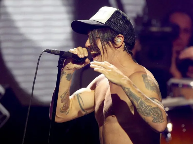 Red Hot Chili Peppers uživo u 39 zemalja svijeta