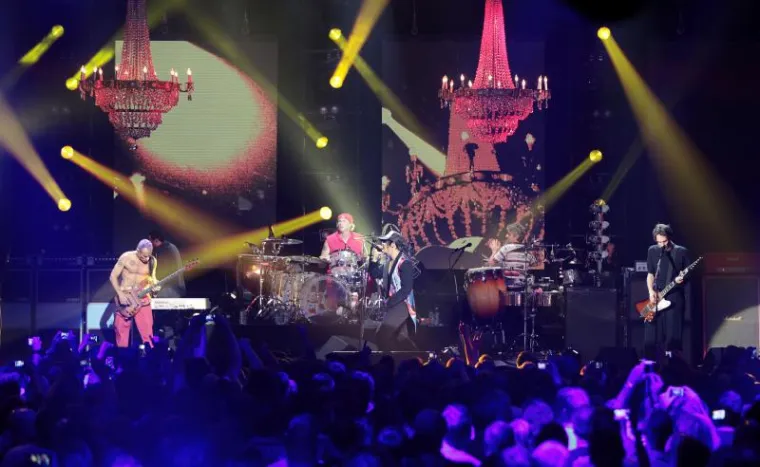 Red Hot Chili Peppers uživo u 39 zemalja svijeta