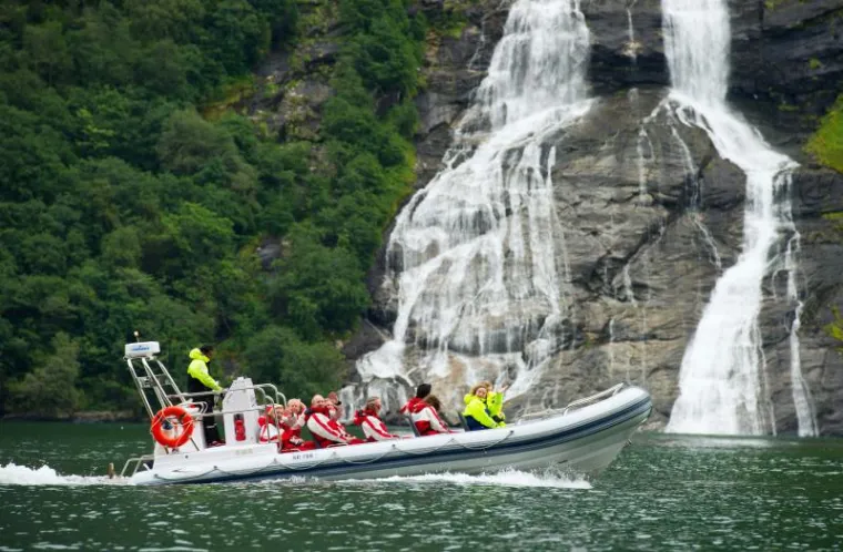 'Kraljica Elizabeta' obi&scaron;la spektakularne fjordove