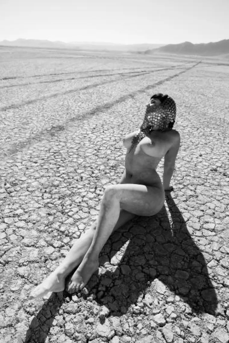 Skidaju se goli u ime hedonizma