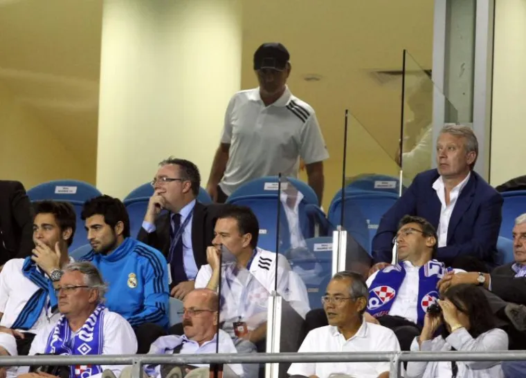 Face na maksimirskim tribinama