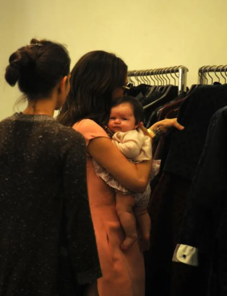 Mala Beckhamova odmalena prati trendove