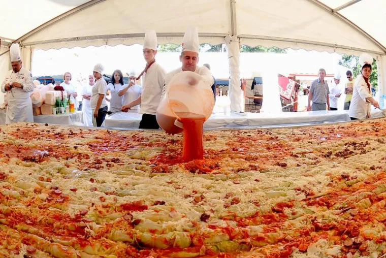 Skuhali sarmu dugu 1000 metara