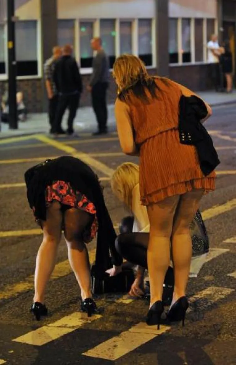 Razuzdani noćni izlazak britanske mladeži