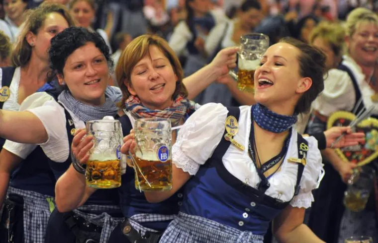 Totalno ludilo na zatvaranju Oktobarfesta