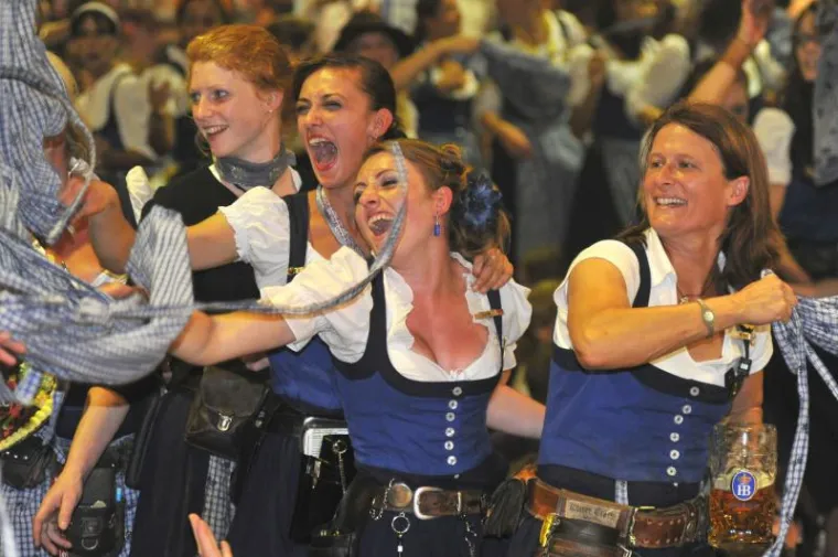 Totalno ludilo na zatvaranju Oktobarfesta