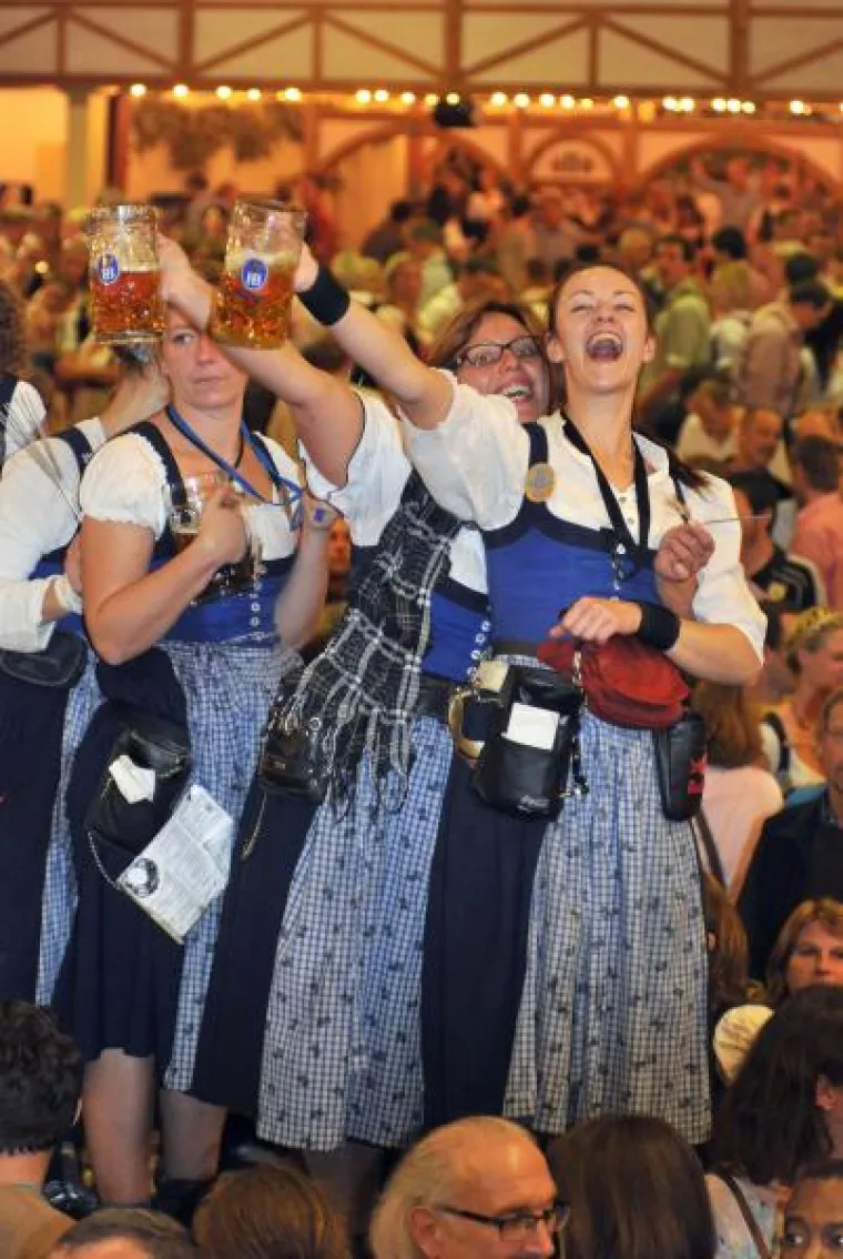 Totalno ludilo na zatvaranju Oktobarfesta