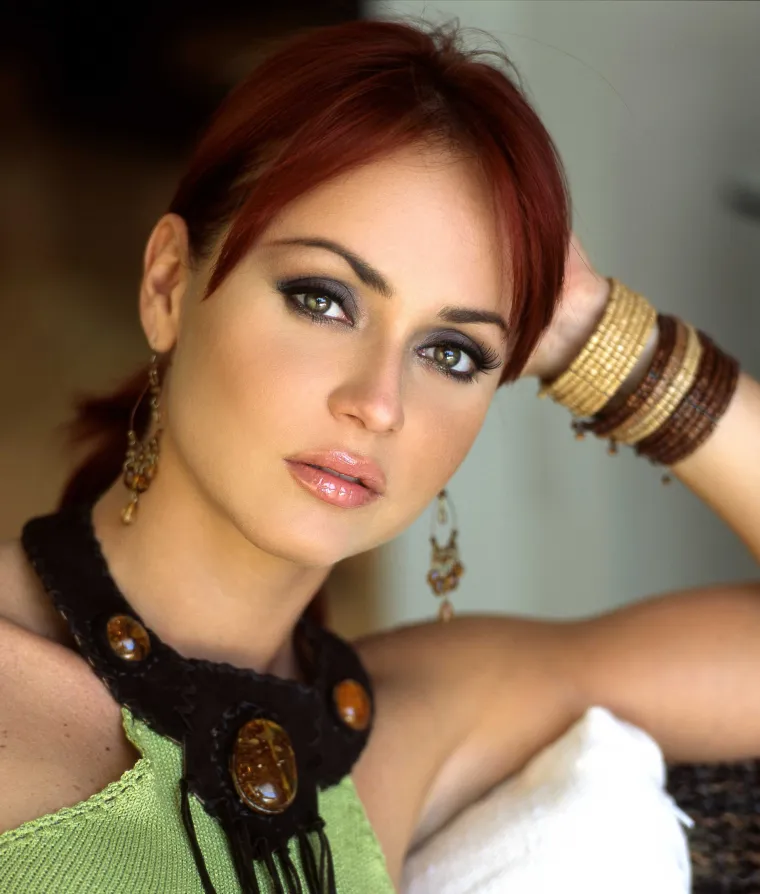 Gabriela Spanic - seksi vladarica sapunica