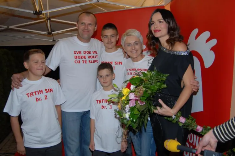 Severina zablistala na kućnom koncertu