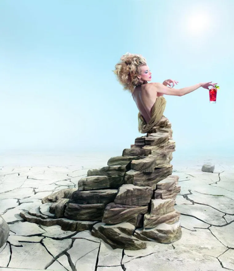 Prelijepa glumica u seksi kalendaru